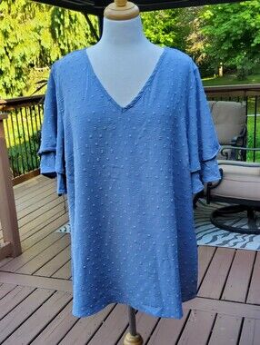 BloomChic Blue V-Neck Textured Ruffle Sleeve Blouse Size 18 - 20